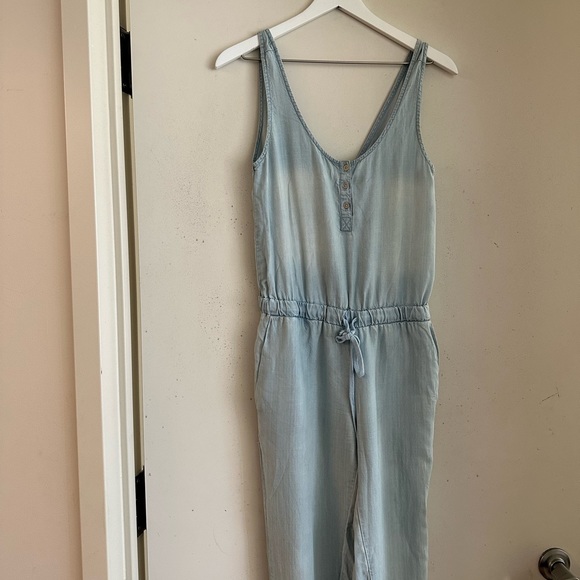 Cloth & Stone Chambray Jumpsuit - Picture 3 of 7